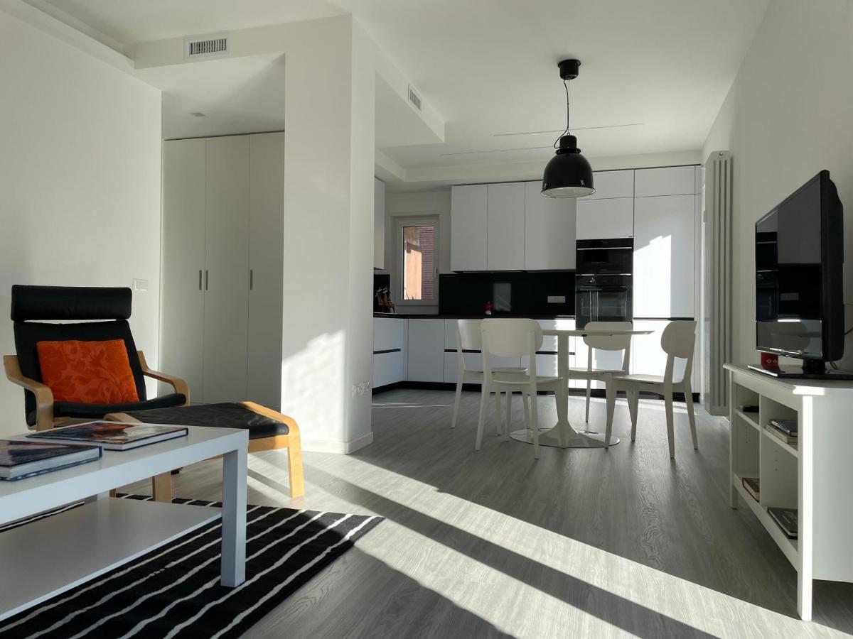 Domus Fersina Lägenhet Trento Exteriör bild